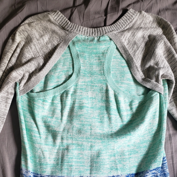 Sweater with Shoulder Cut-outs - Picture 2 of 3